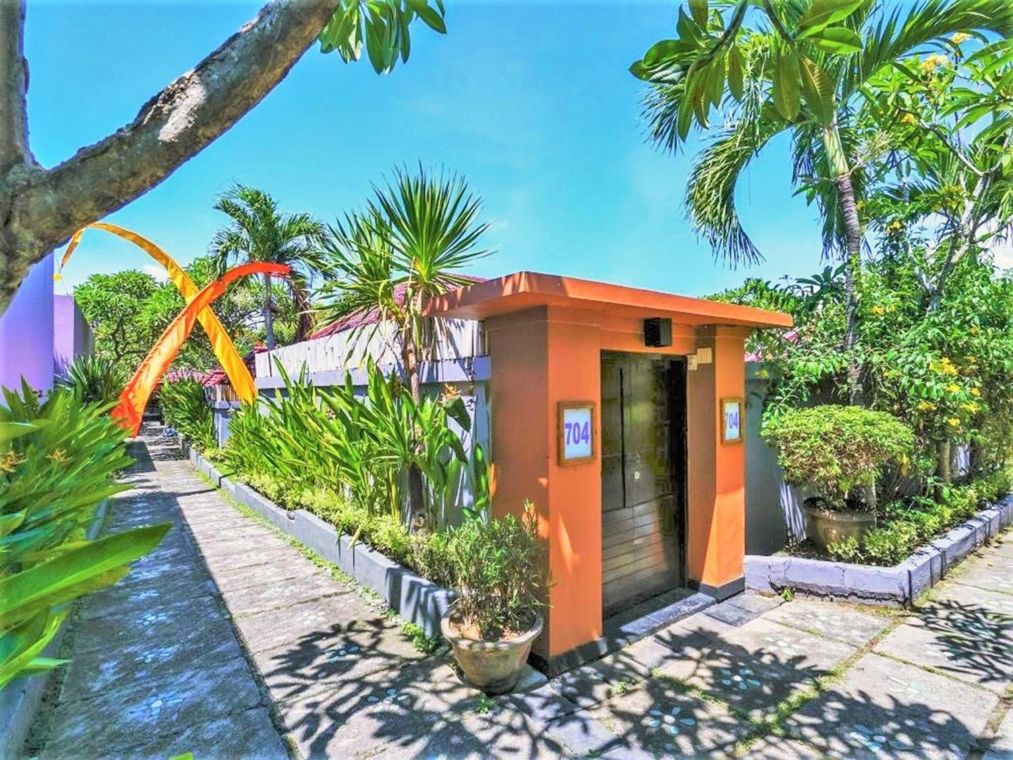 One Bedroom Private Villa Kuta Семіньяк Екстер'єр фото